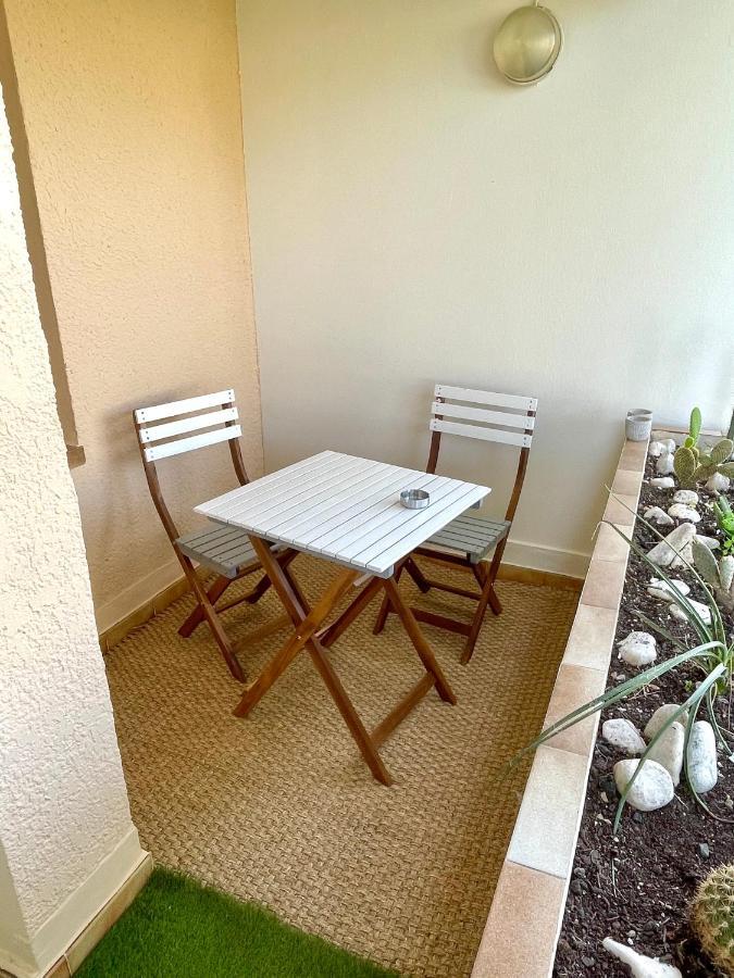 Appart Cosy 4 Personnes, A 400M De La Plage Bormes-les-Mimosas Exterior photo